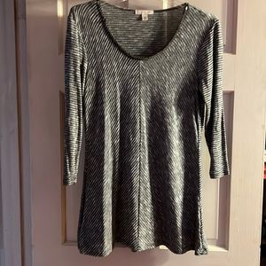 DB grey pullover shirt